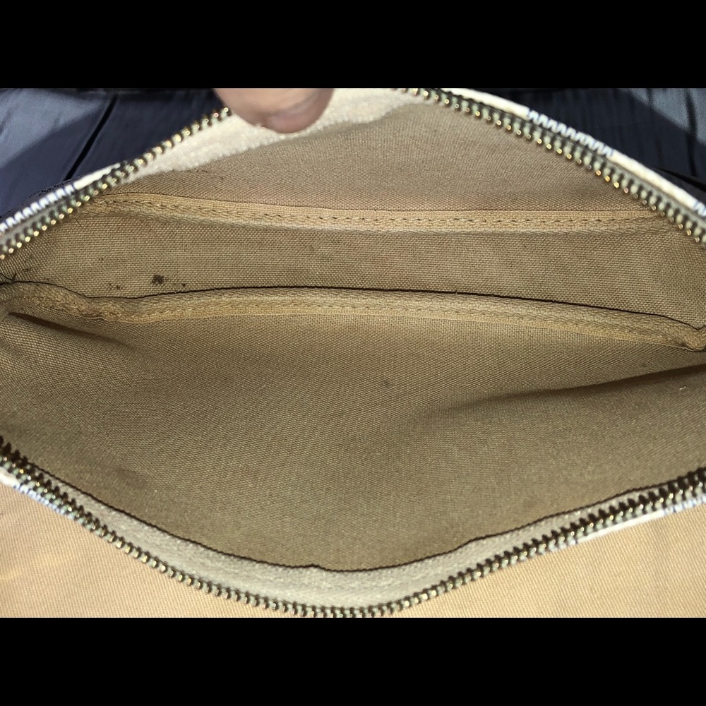 SOLD % AUTHENTIC LOUIS VUITTON POCHETTE - Picture 7 of 7